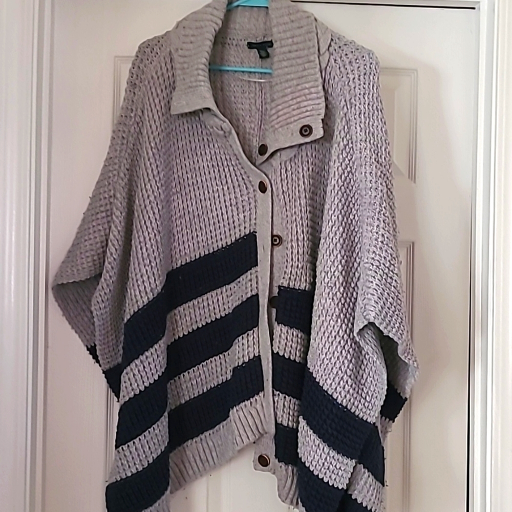 Tommy Hilfiger sweater shawl/poncho